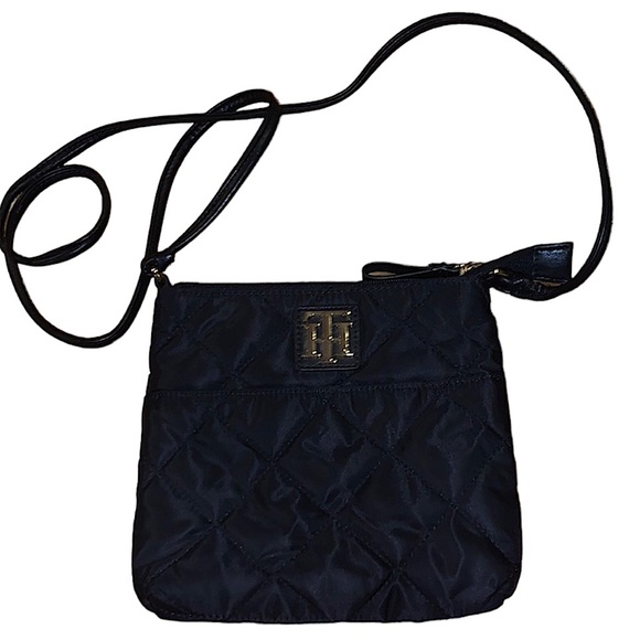 Tommy Hilfiger Bags Tommy Hilfiger Crossbody Purse Poshmark
